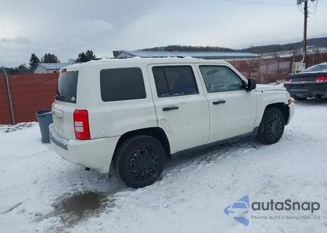 2008 Jeep Patriot Sport from USA, damaged, VIN 1J8FT28W38D775623